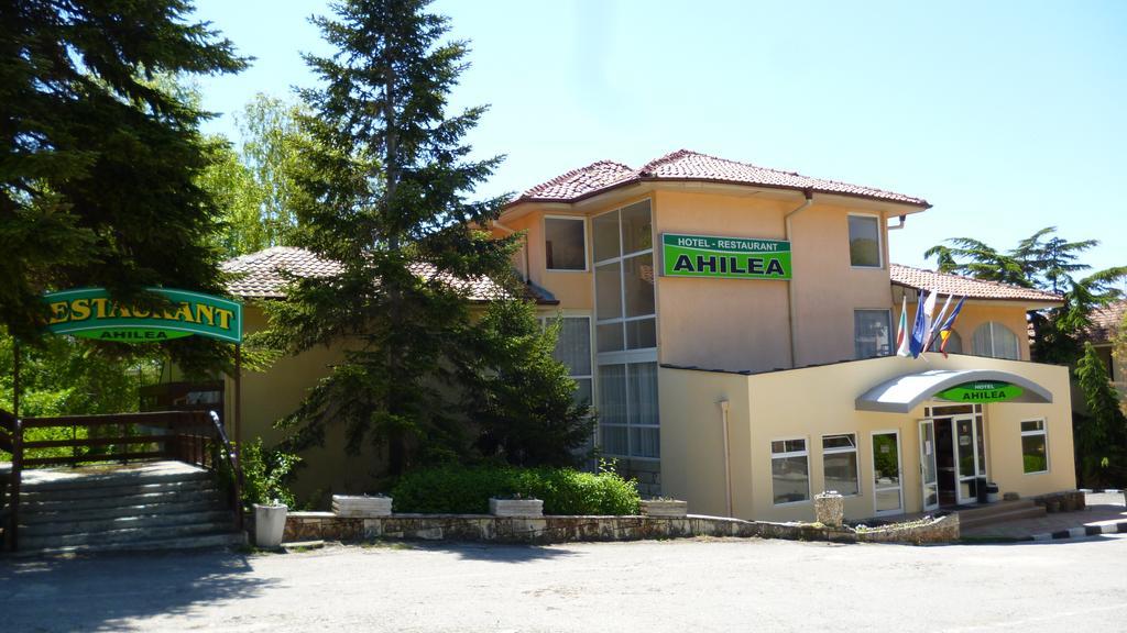 Ahilea Hotel - Free Pool Access Balchik Exterior foto